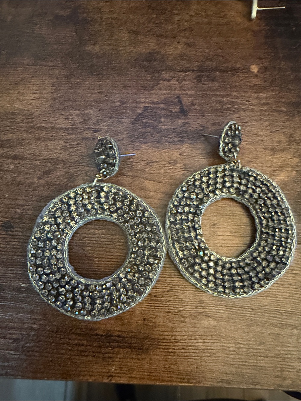 Sparkling Hoop Drop Earrings in Dark Silver